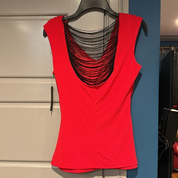 Red cowl neck shirt with black string peak a boo back - Picture 2 of 4